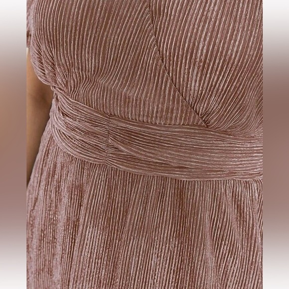 Bloomchic Plus Size Glitter Mesh Surplice Neck Ruffle Sleeve Pocket Midi Dress - Picture 5 of 6